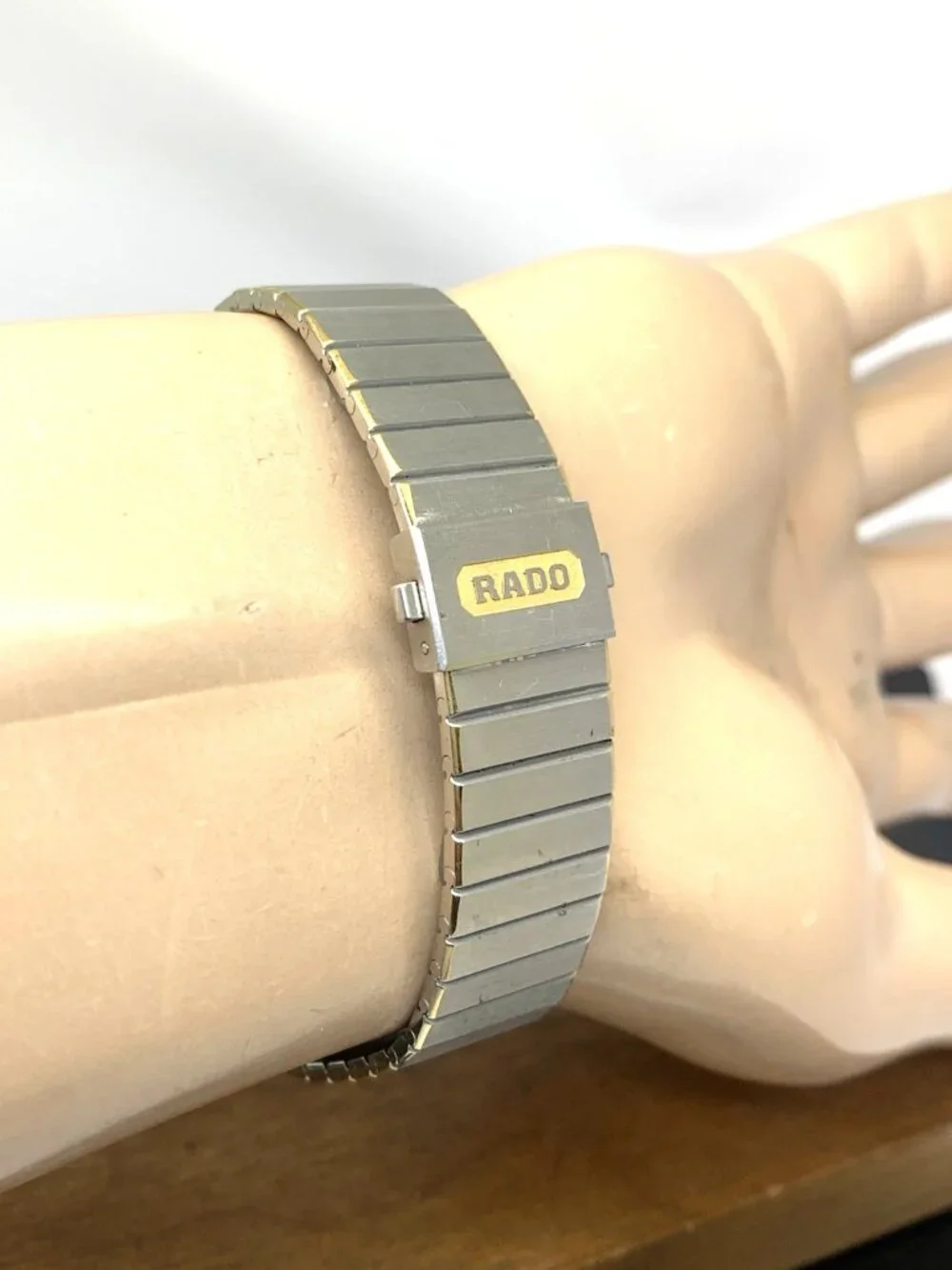 Rado Unisex Watch 110-0201 Diastar Swiss Quartz Vintage 2-Tone Steel Tank 27.5mm
